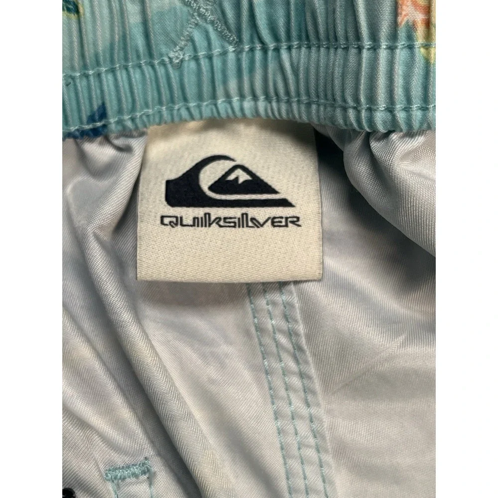 Quiksilver‎ Board Shorts Men Medium  Blue Everyday Scenic  Volley Swim